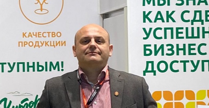 Иван Петров