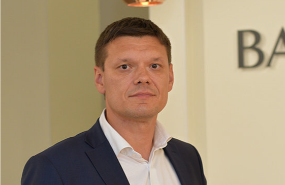 Андрей Уваров