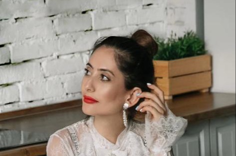 Елена Мингова