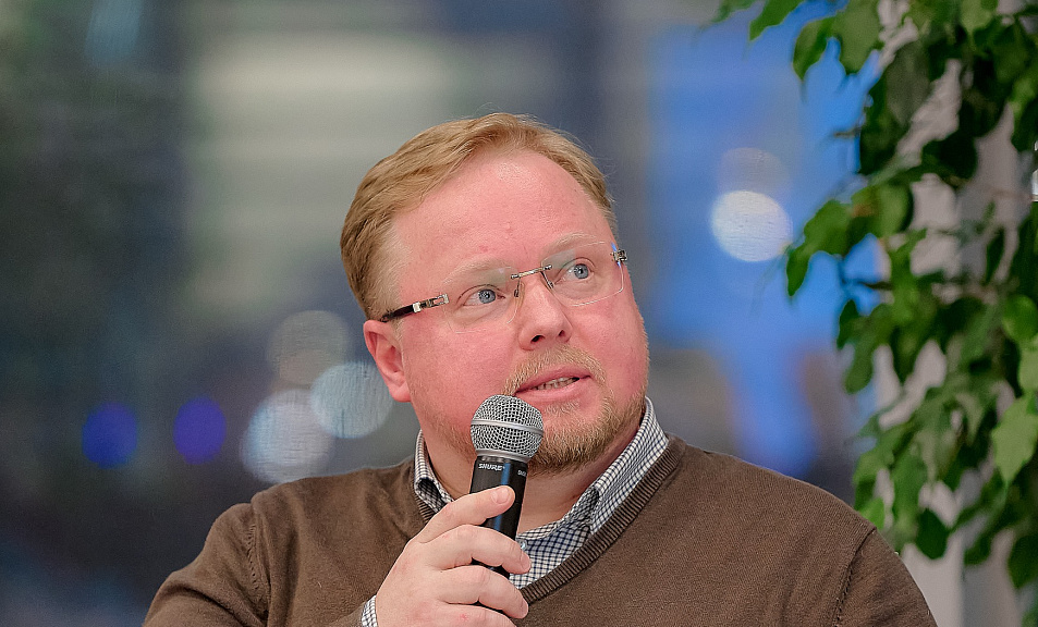 Дмитрий Баранов