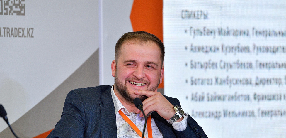 Александр Мельников