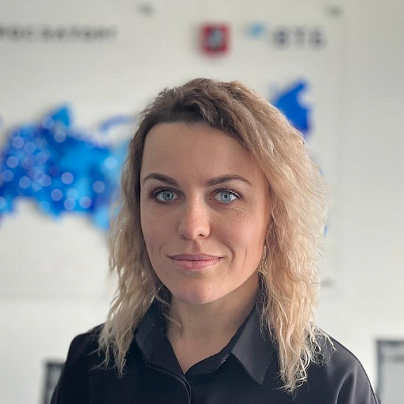 Новоселова Мария