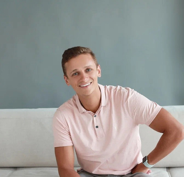 Артем Волков